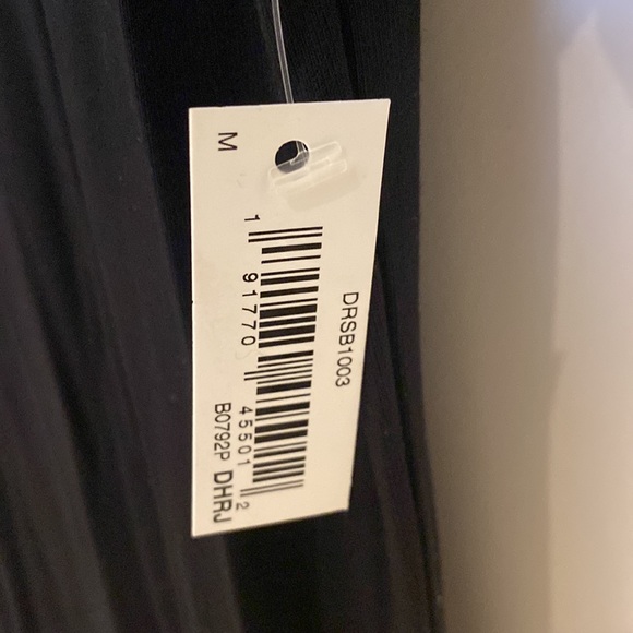 NWT Bundle 2 V-Neck T-Shirt Dresses Cotton Jersey Green and Black Size M - Picture 6 of 6